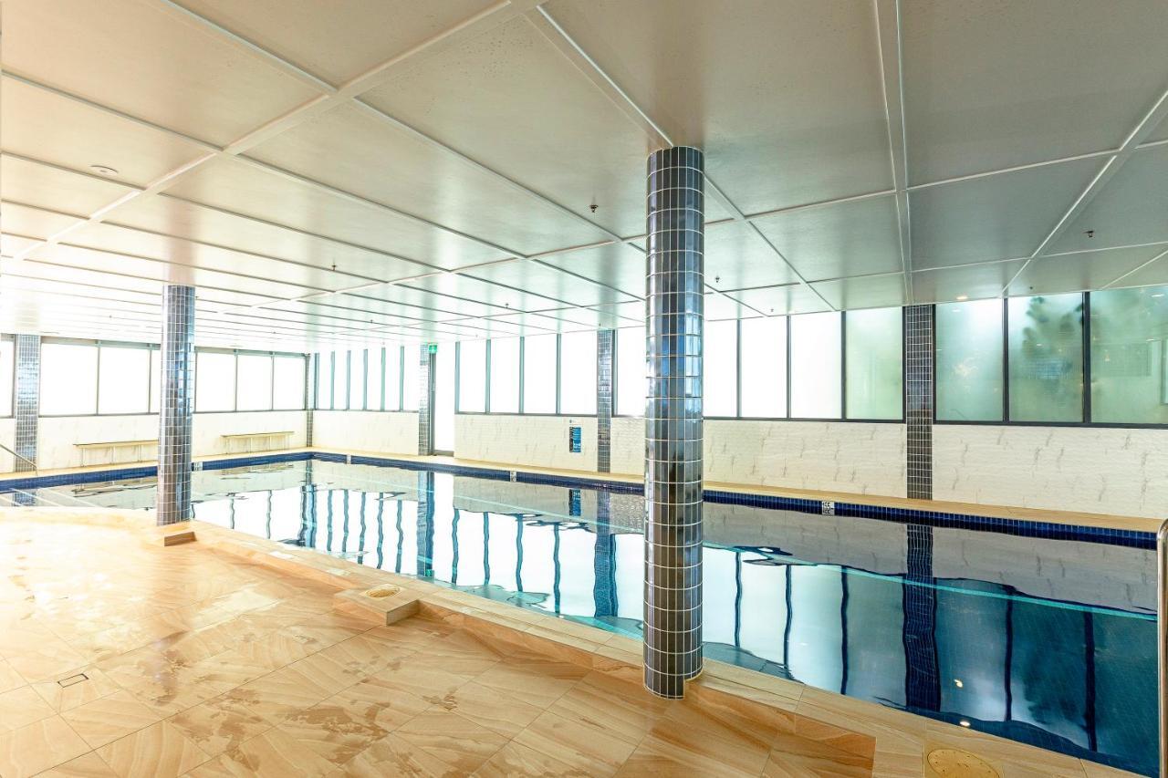 Apartment Luxury Modern In Southport With Facilities Gold Coast