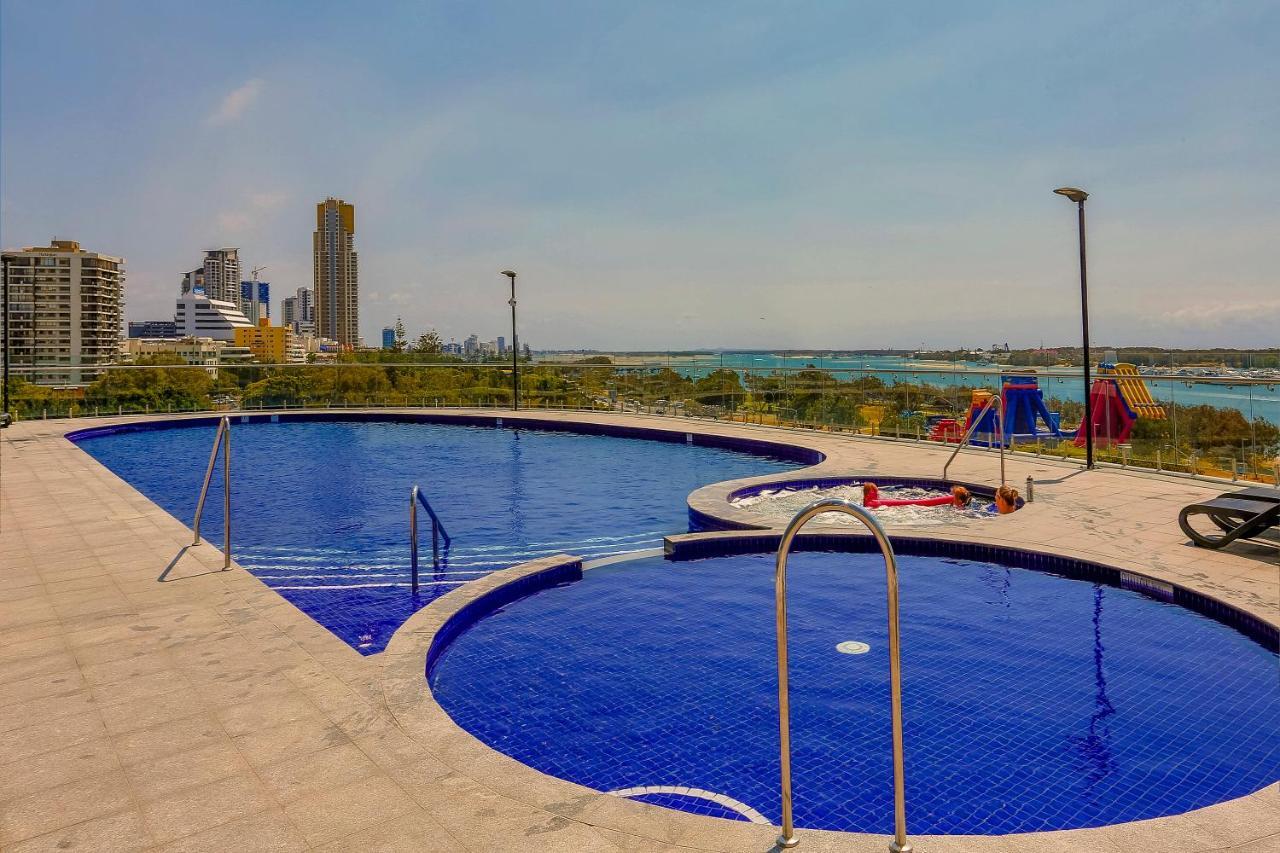 Apartment Luxury Modern In Southport With Facilities *